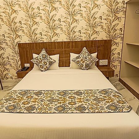 Hotel Cloud Inn, Nainital Rāmgarh Exteriér fotografie